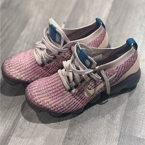 Nike Women's Pink and Cream Air VaporMax Flyknit Shoes